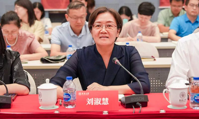 大力弘扬教育家精神 建功“十五...